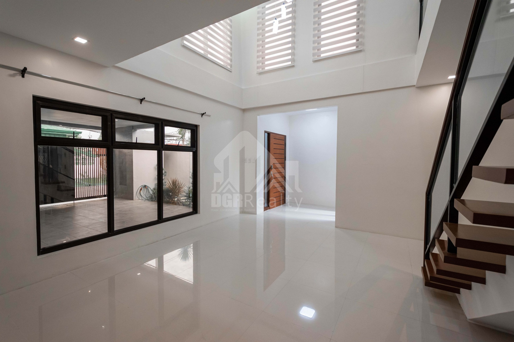 Two Storey House For Sale photo 2