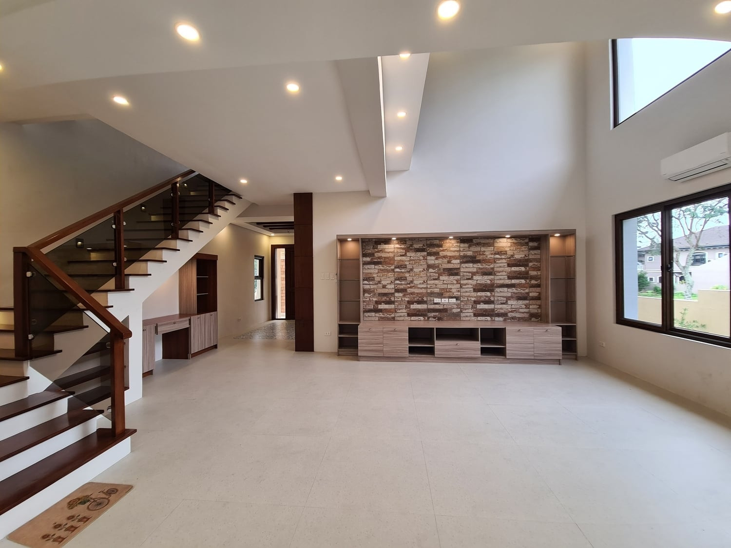 Brandnew Gorgeous Italian Home in Portofino, Vista Alabang photo 2