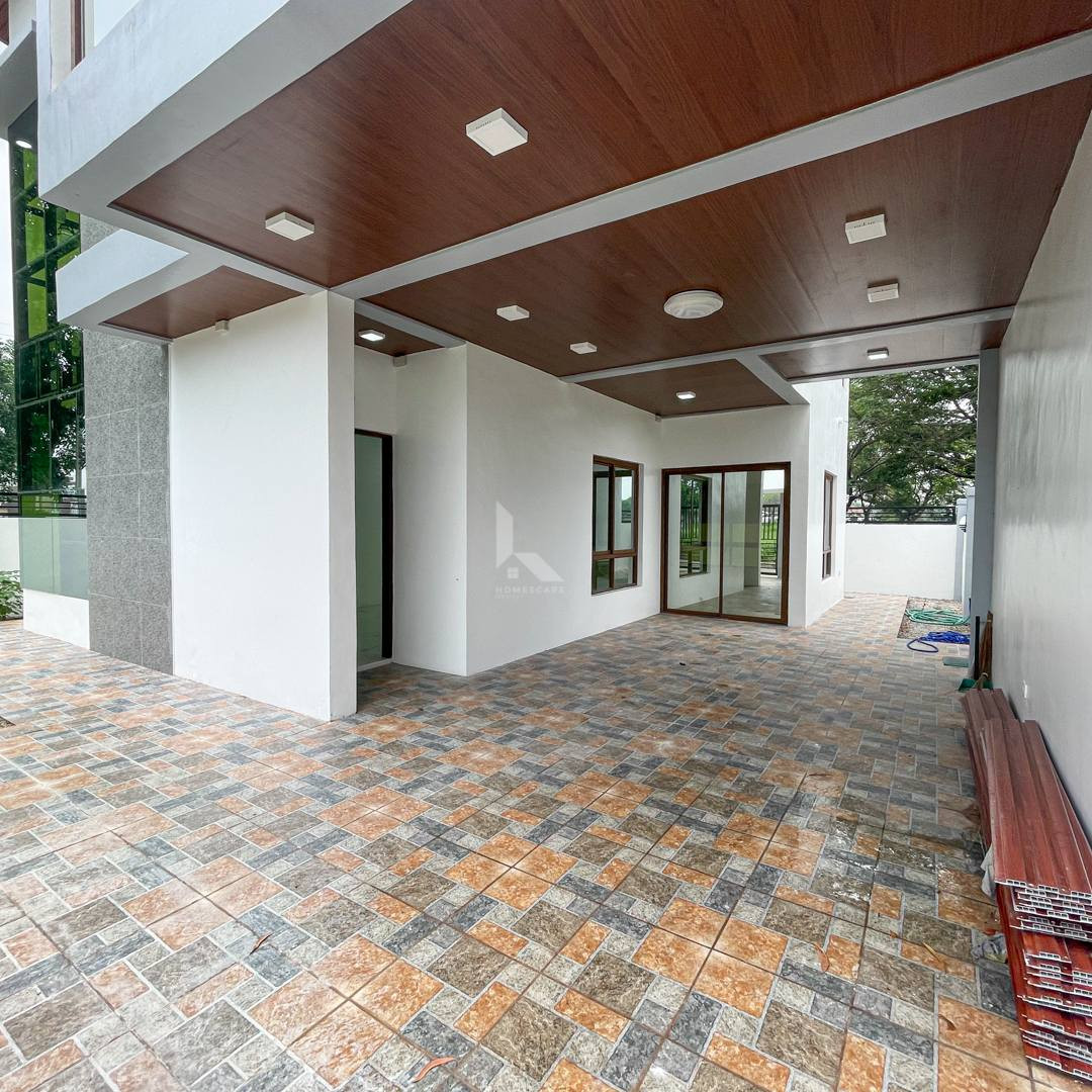 Pleasing Modern Contemporary House and Lot For Sale photo 2