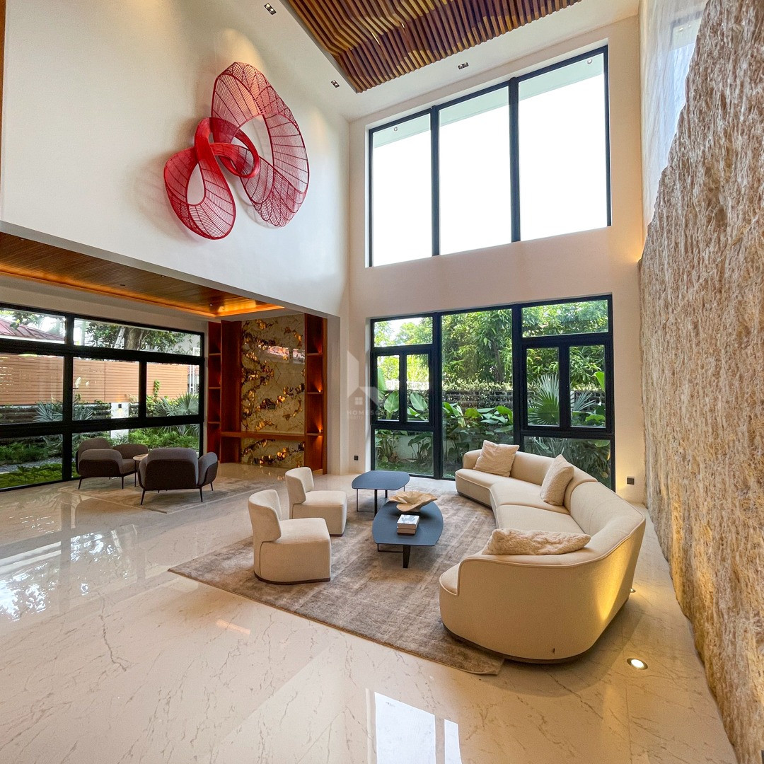 Breathtaking Brand New Modern House and Lot For Sale photo 3