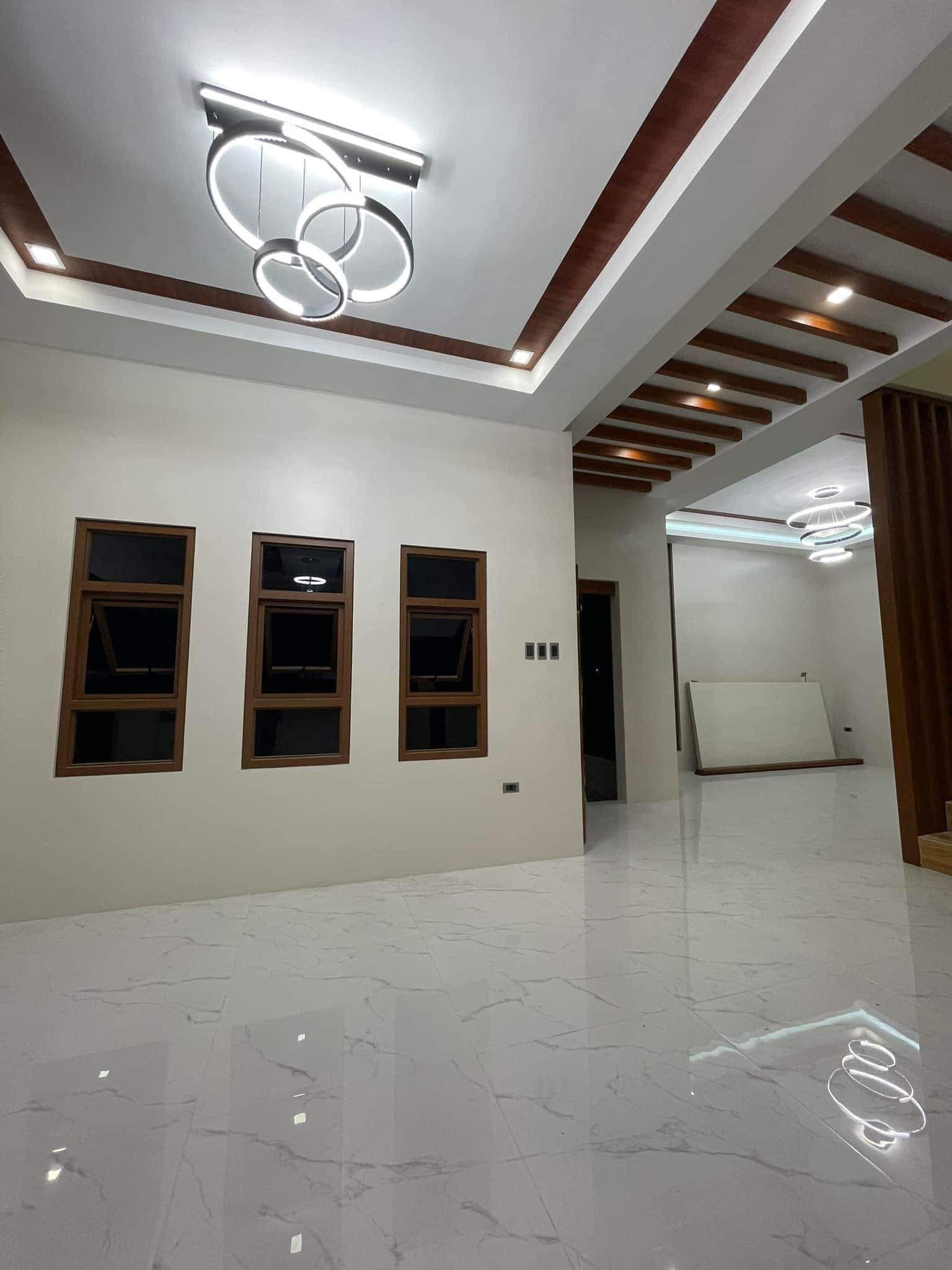 This stunning design house and lot is for sale photo 3