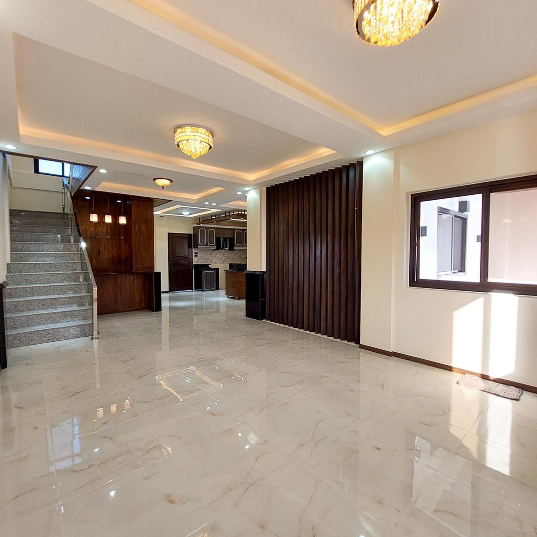 Mediterranean Classic Home for sale in Saint Charbel South Executive Village photo 3