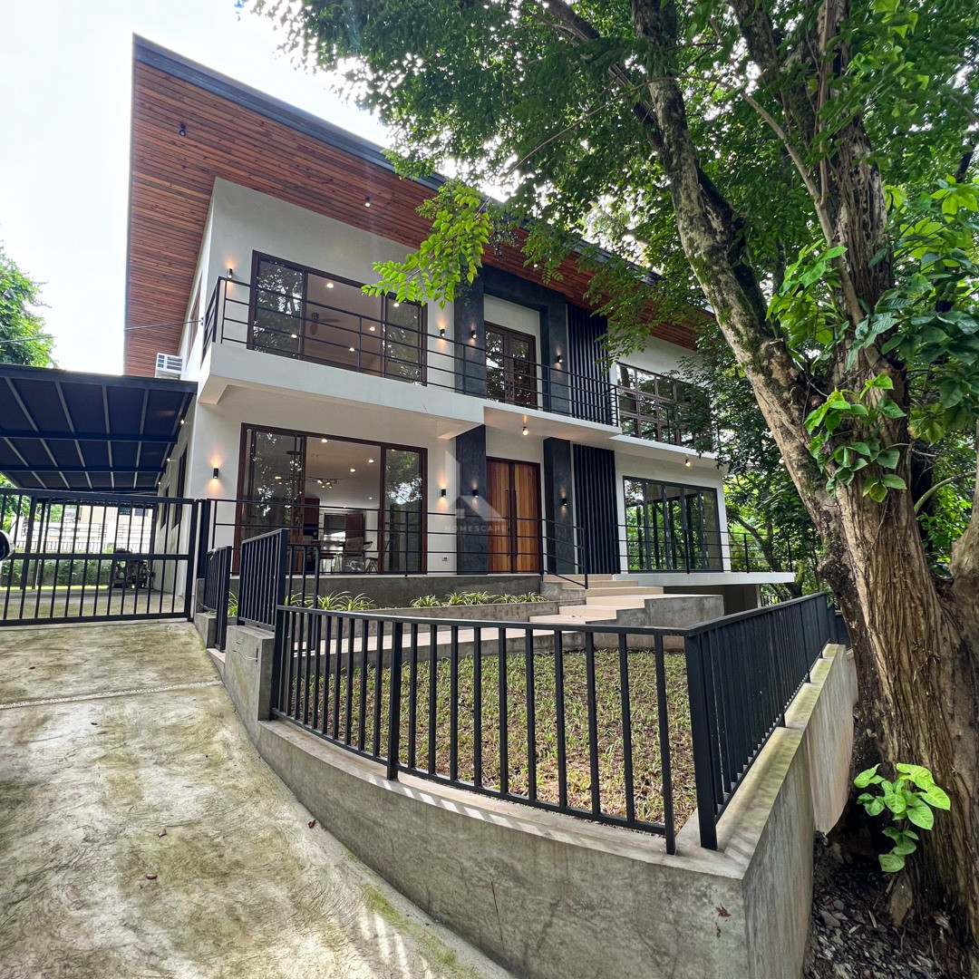 Dreamy Brand New Modern Tropical House and Lot in Town & Country Estates photo 1