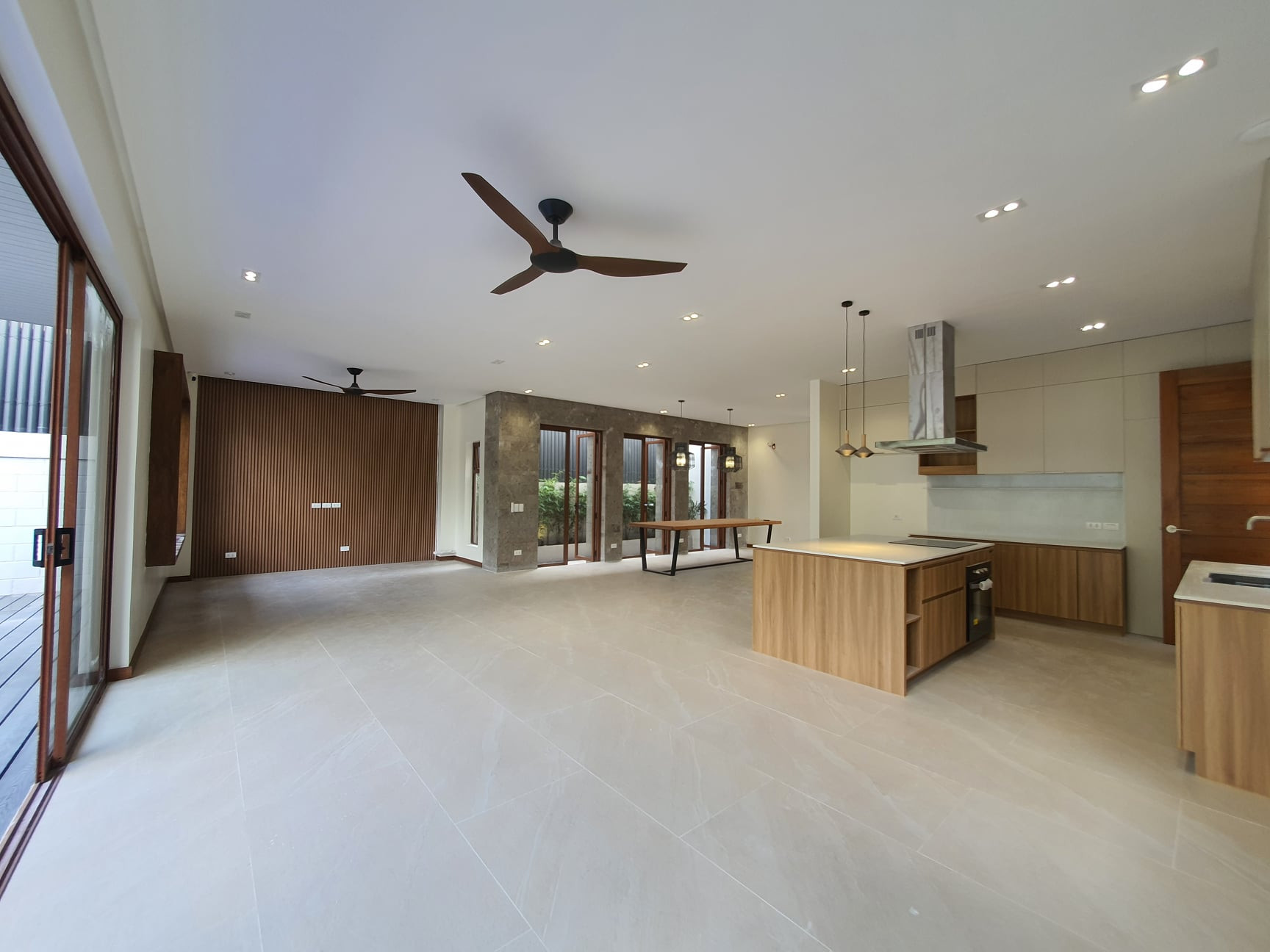 Beautiful Brand New home im Filinvest East photo 5