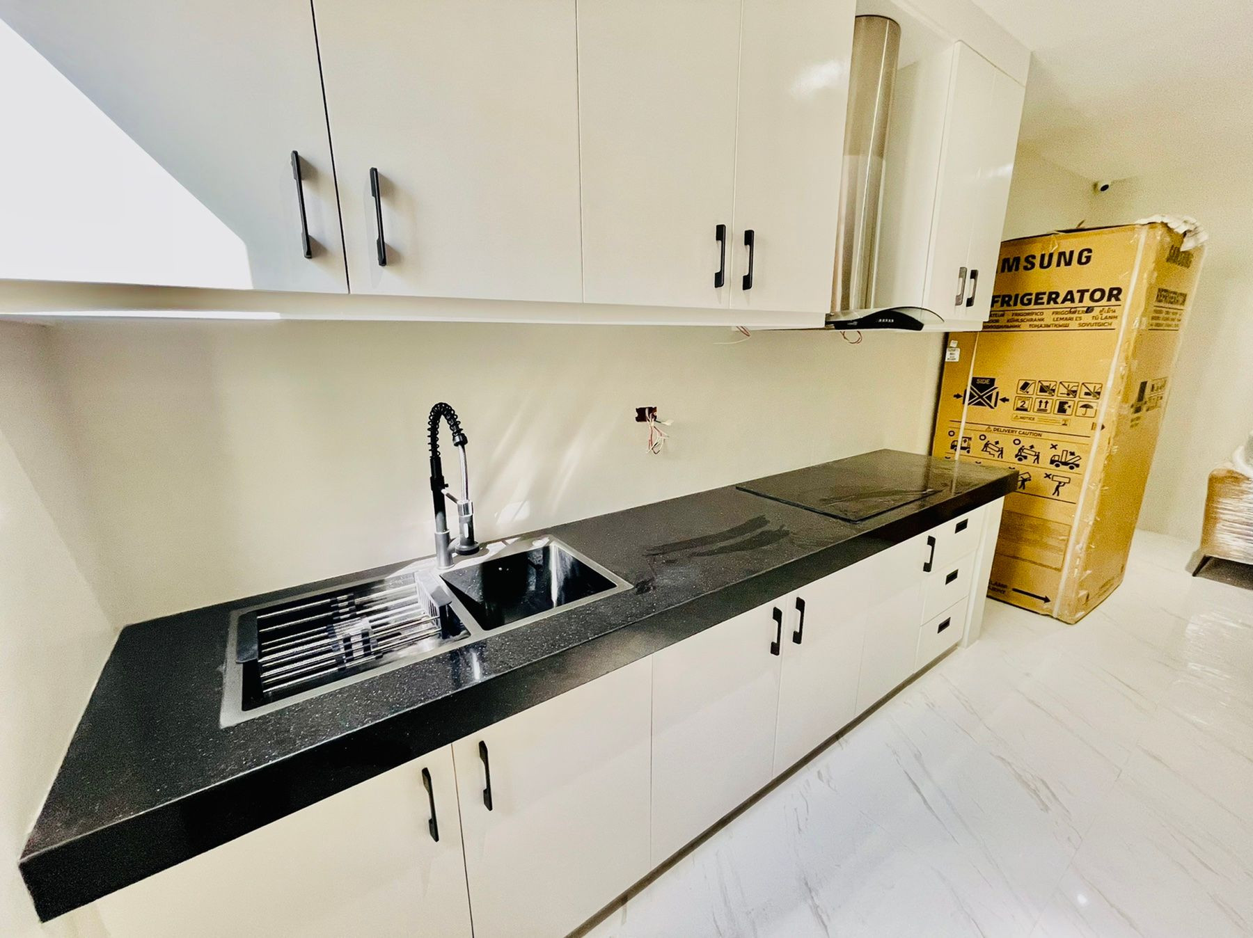 Lovely Modern 2 Storey Triplex Townhouse for Sale in Fortunata Village photo 5