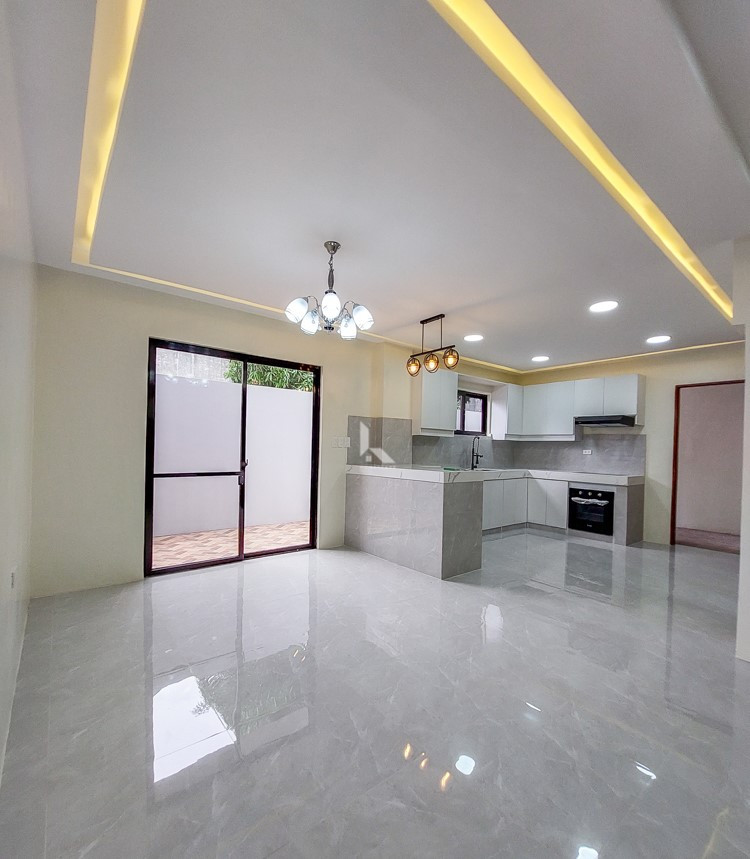 Brand New 3 Storey Home for Sale in Muntinational Village, Paranaque City photo 2