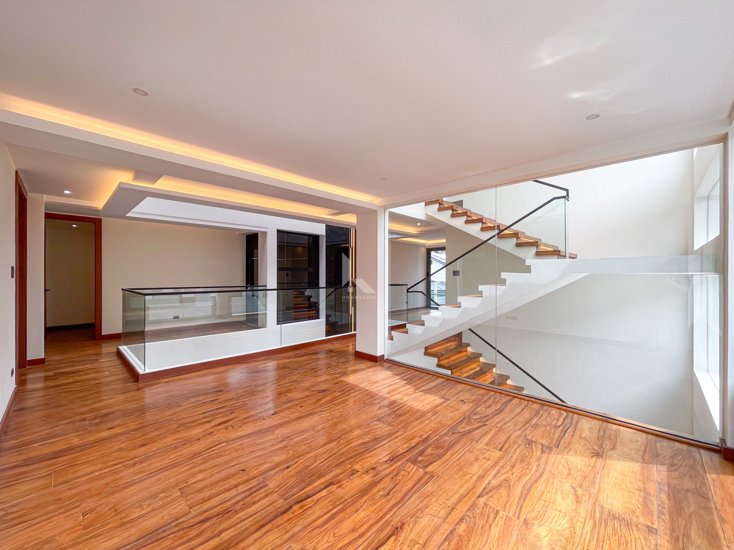 Luxurious Modern Contemporary House and Lot For Sale photo 5