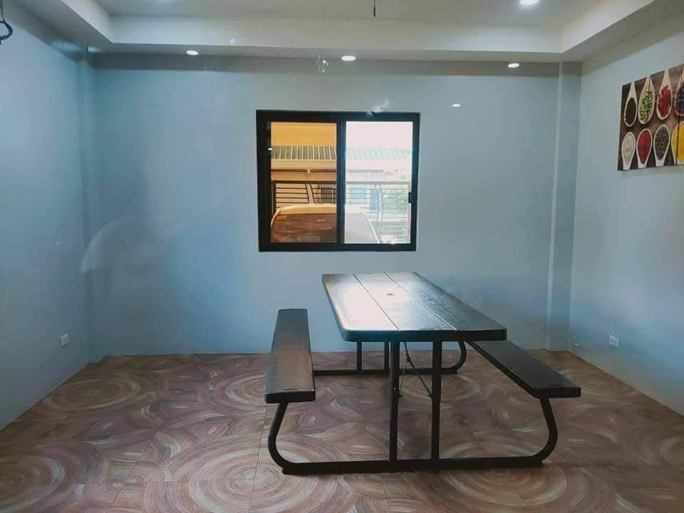 Modern House w/ 4BR for Sale in Angeles City, Pampanga near Korean Town photo 5