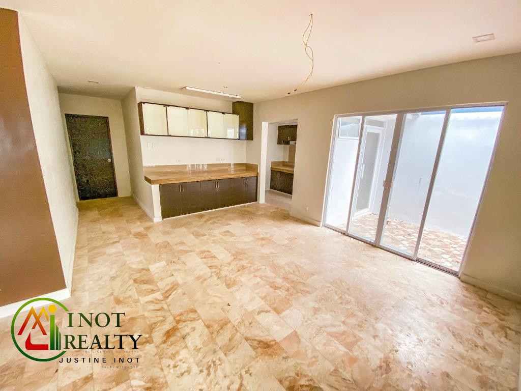 Completely Renovated Spacious Bungalow House in Las Pinas City photo 3