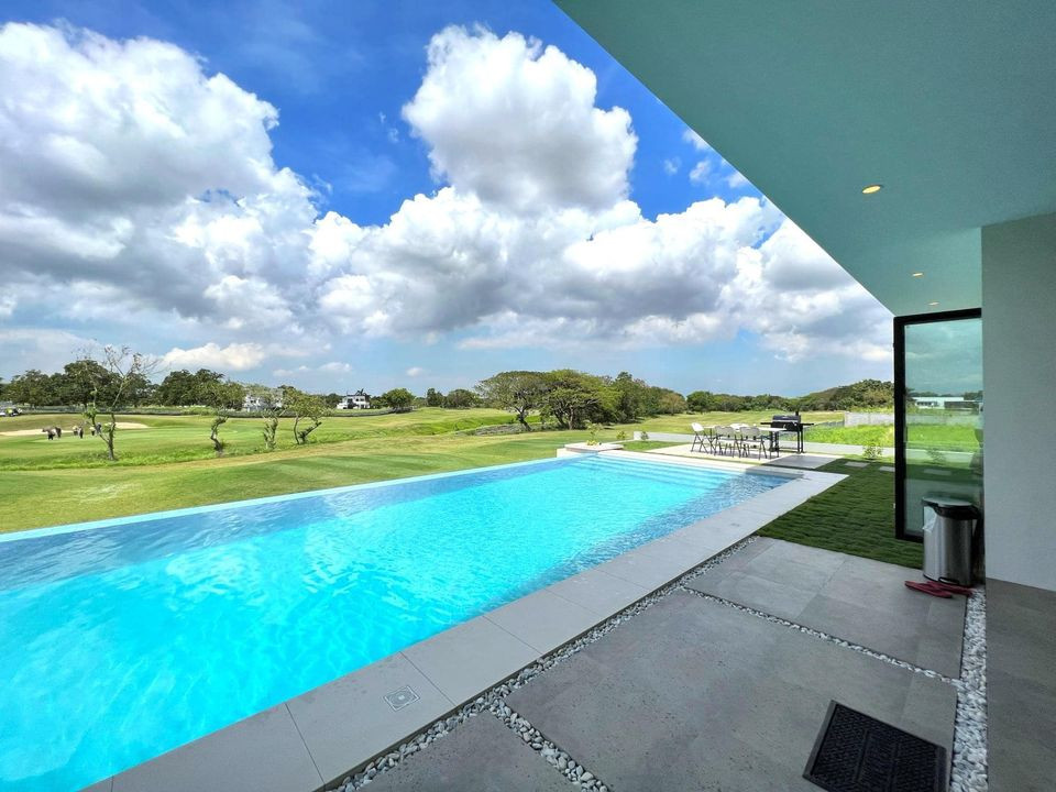 Eagle Ridge Golf House and Lot photo 3