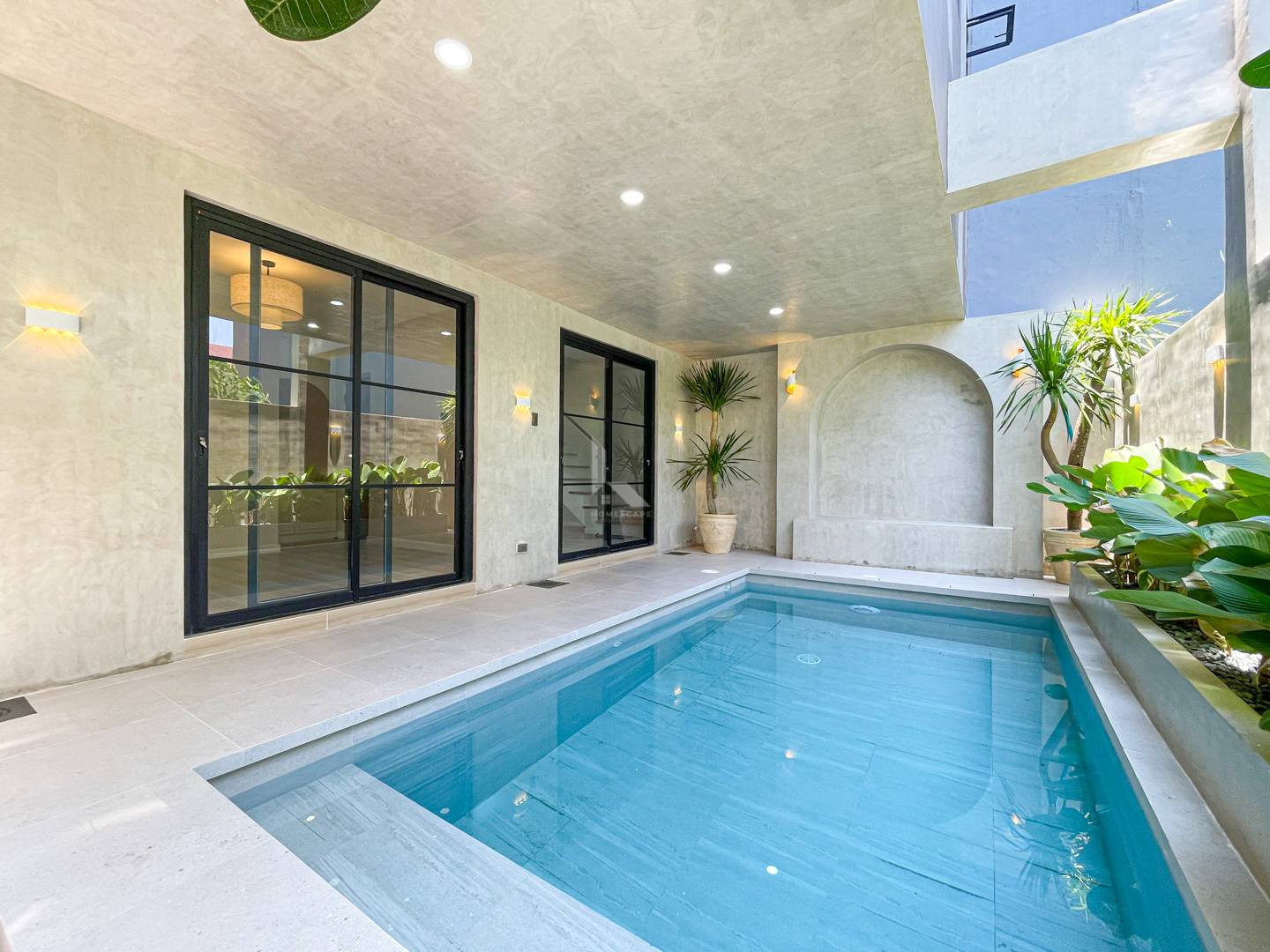 Gorgeous Modern Contemporary Brand New House and Lot For Sale photo 2