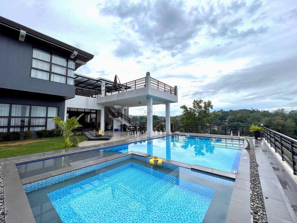 Antipolo House & Lot For Sale with Magnificent Views photo 2