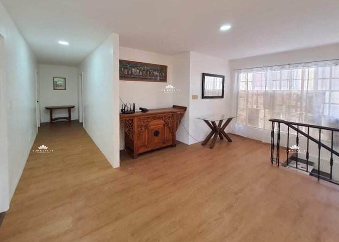 5br Semi-Furnished House and lot for sale in Vista Hermosa, Rizal! photo 5