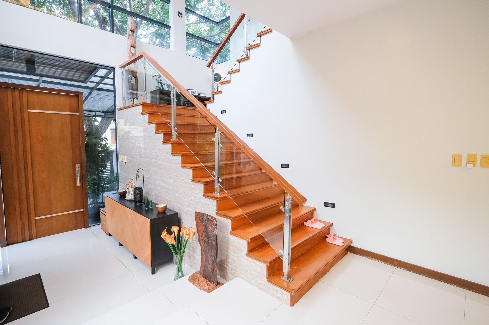 Own this Spacious 5-Bedroom Home with Pool in Alabang Hills Village photo 5