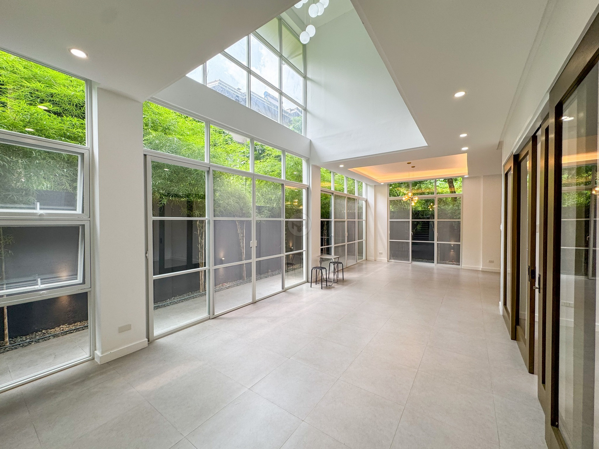Fabulous 4-Bedroom House for Sale in in Filinvest Heights photo 1