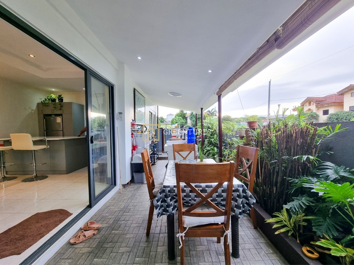 Elegant Mediterranean High Ceiling House and Lot photo 4