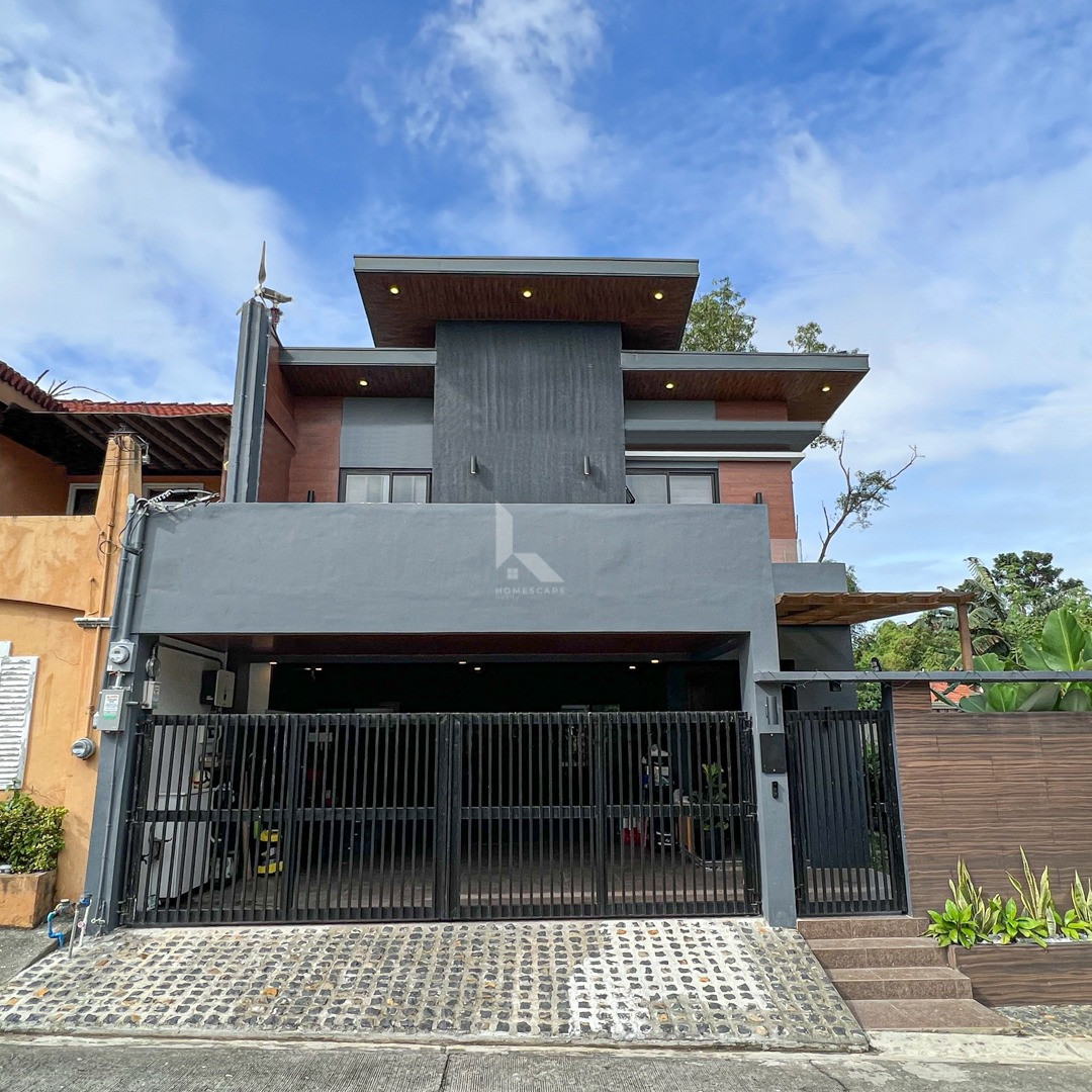Pleasing Multilevel Modern Contemporary House and Lot For Sale photo 1