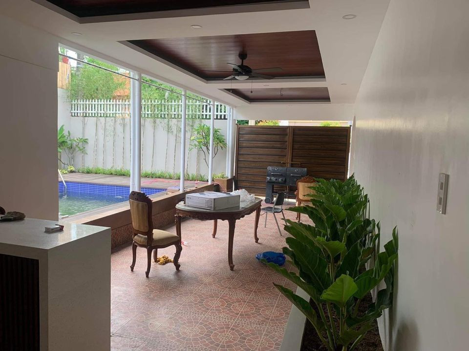 TWO STOREY HOUSE AND LOT FOR SALE! photo 3