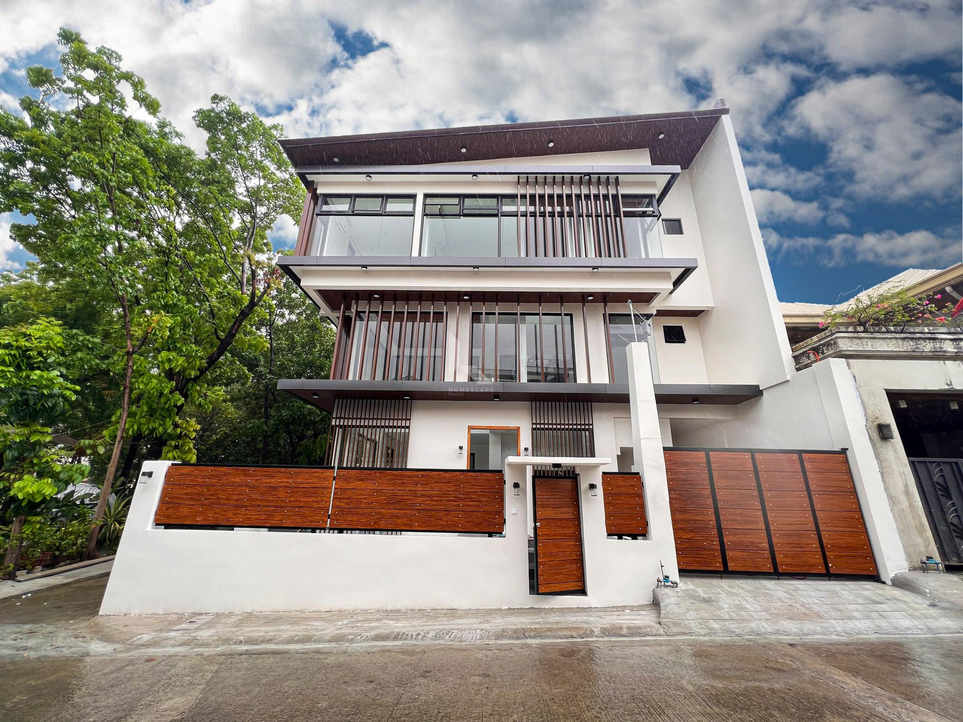 Beautifully Designed 3-Storey Modern Compact Home photo 1