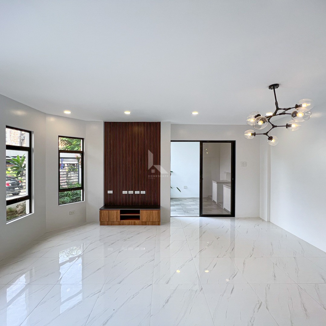 Vast Modern Contemporary House and Lot photo 3