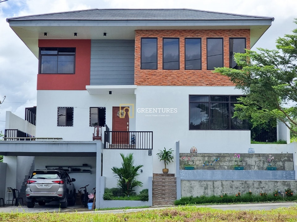 Modern Thai Inspired High Elevated House and Lot photo 1