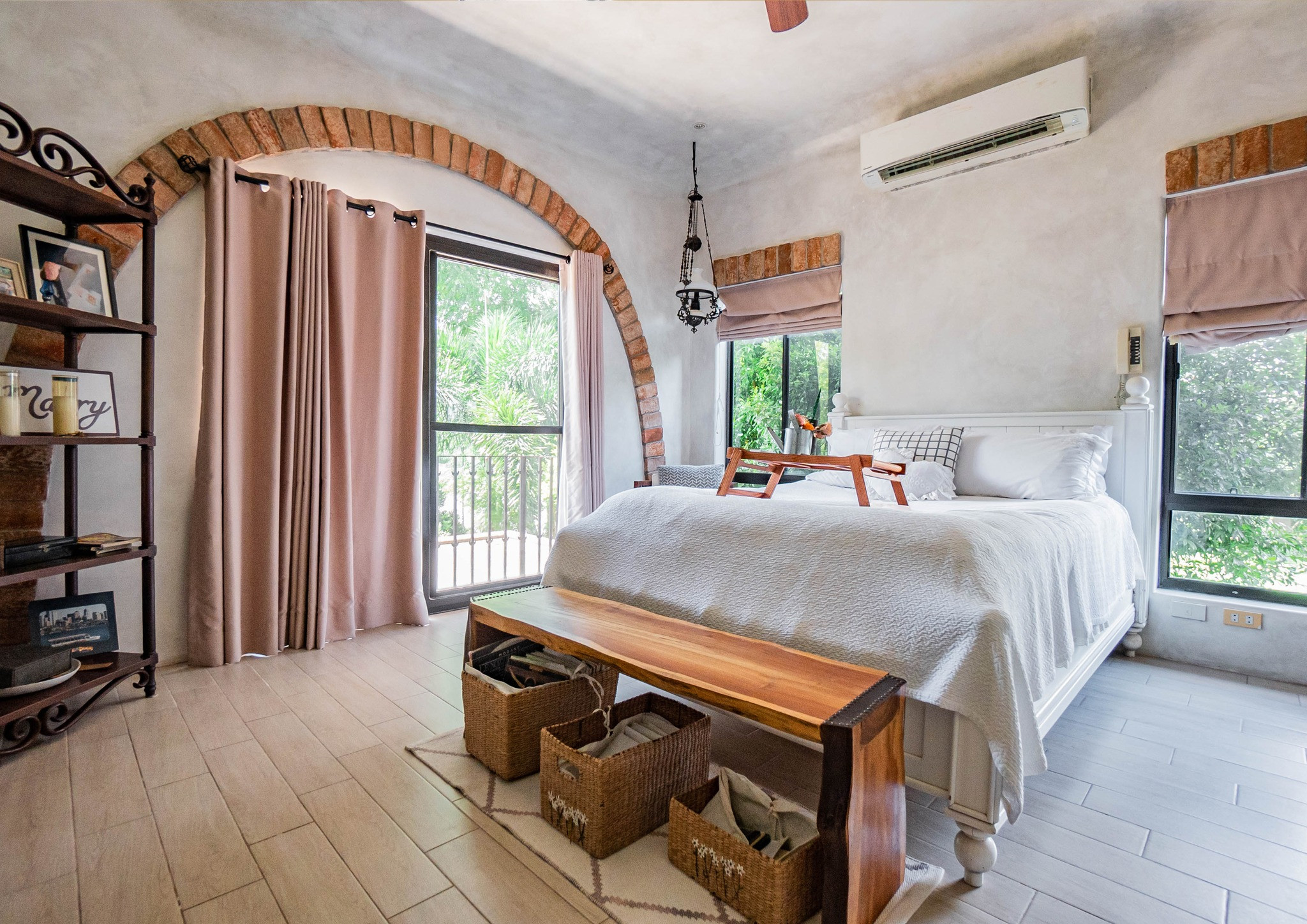This fully furnished Moroccan-themed house and lot photo 5