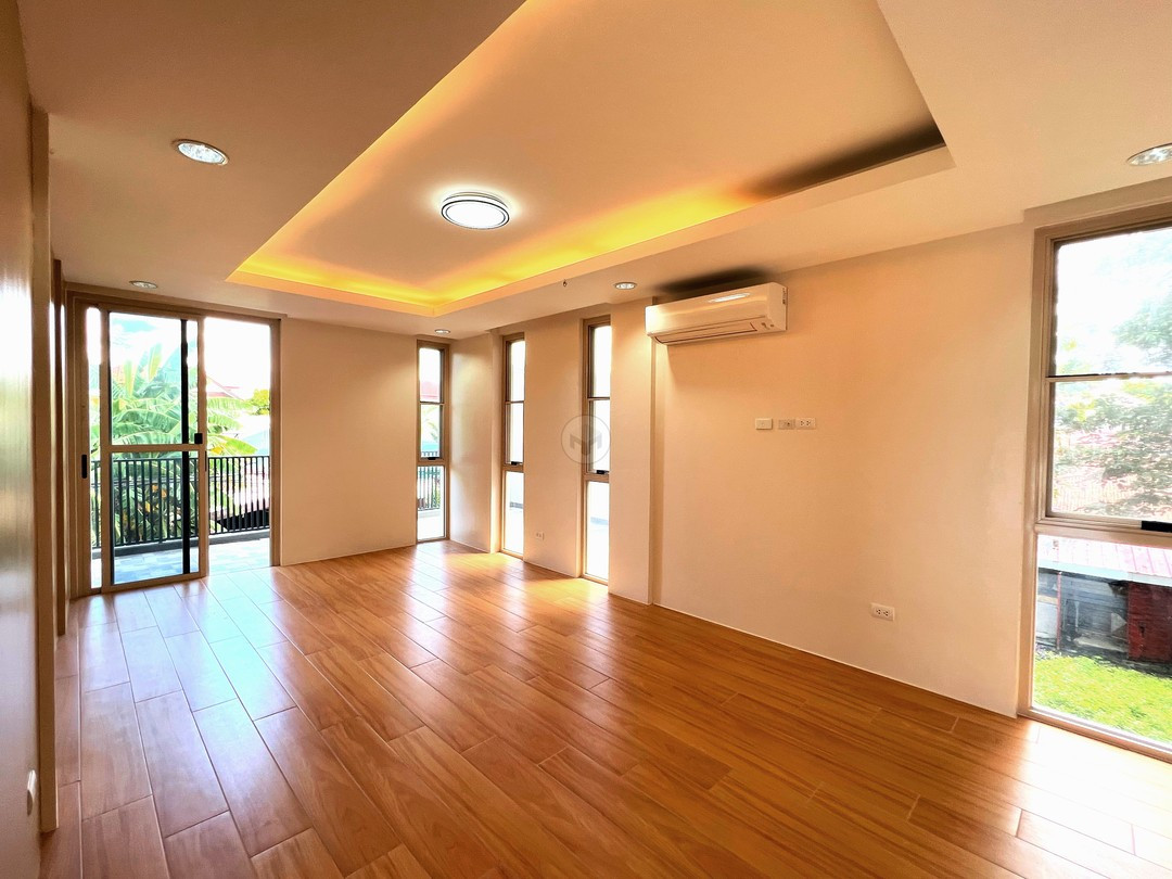 Relaxing House and Lot for Sale in BF Northwest, Parañaque photo 5