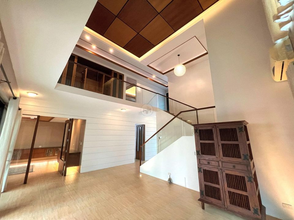 House and Lot at Sonera in Ayala Southvale Village for Sale photo 3