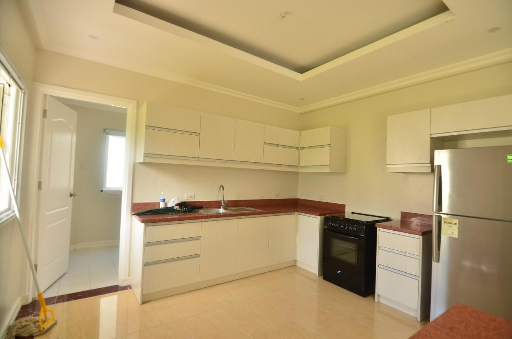 Mediterranean Inspired Brand New Single Detached House for Sale in Versailles Da photo 3