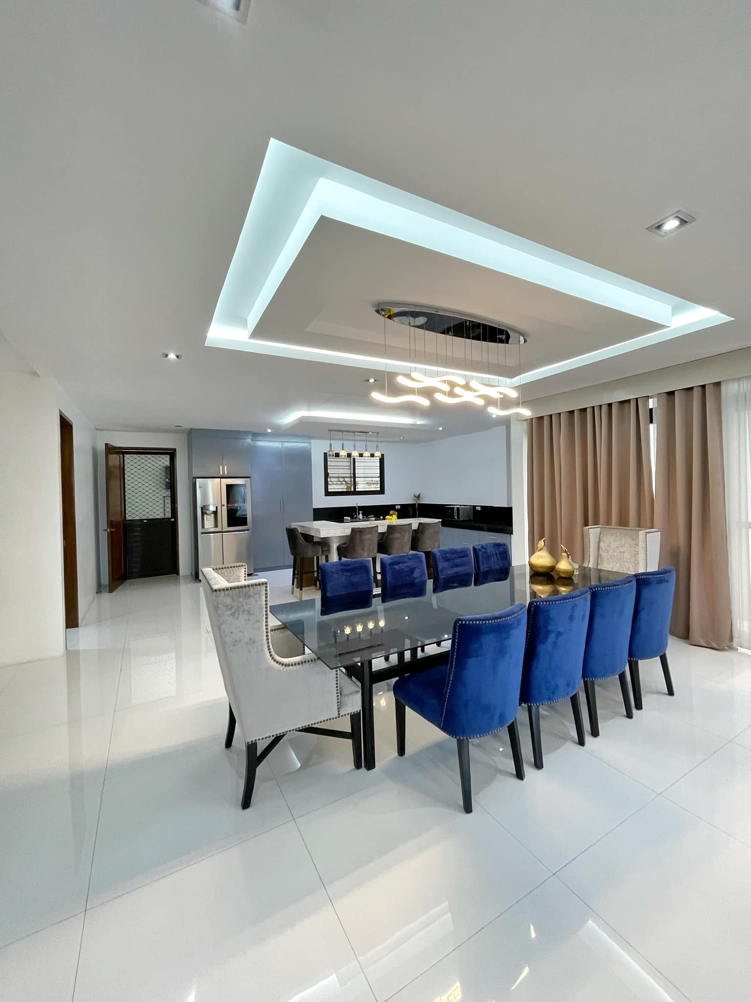 Pristine Modern House for Sale in Ortigas Extension Cainta near Siena College photo 4