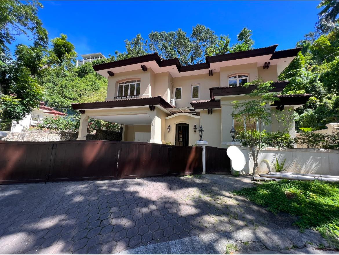 House and Lot For Sale In Maria Luisa Banilad Cebu City photo 1