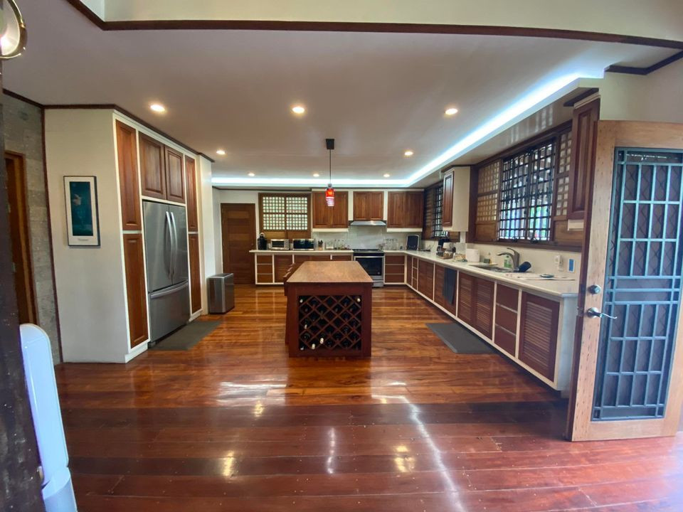 Classic Spanish Filipino House and lot for sale photo 5