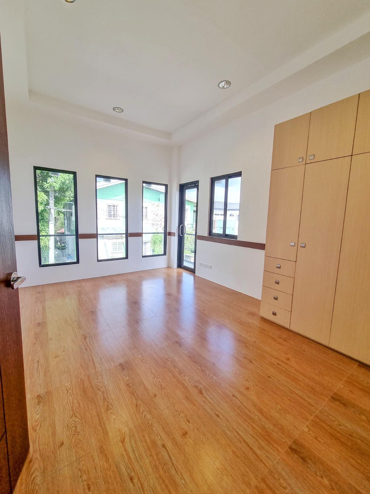 Beautiful Brand New Modern House in Filinvest East Marcos Highway Antipolo photo 5