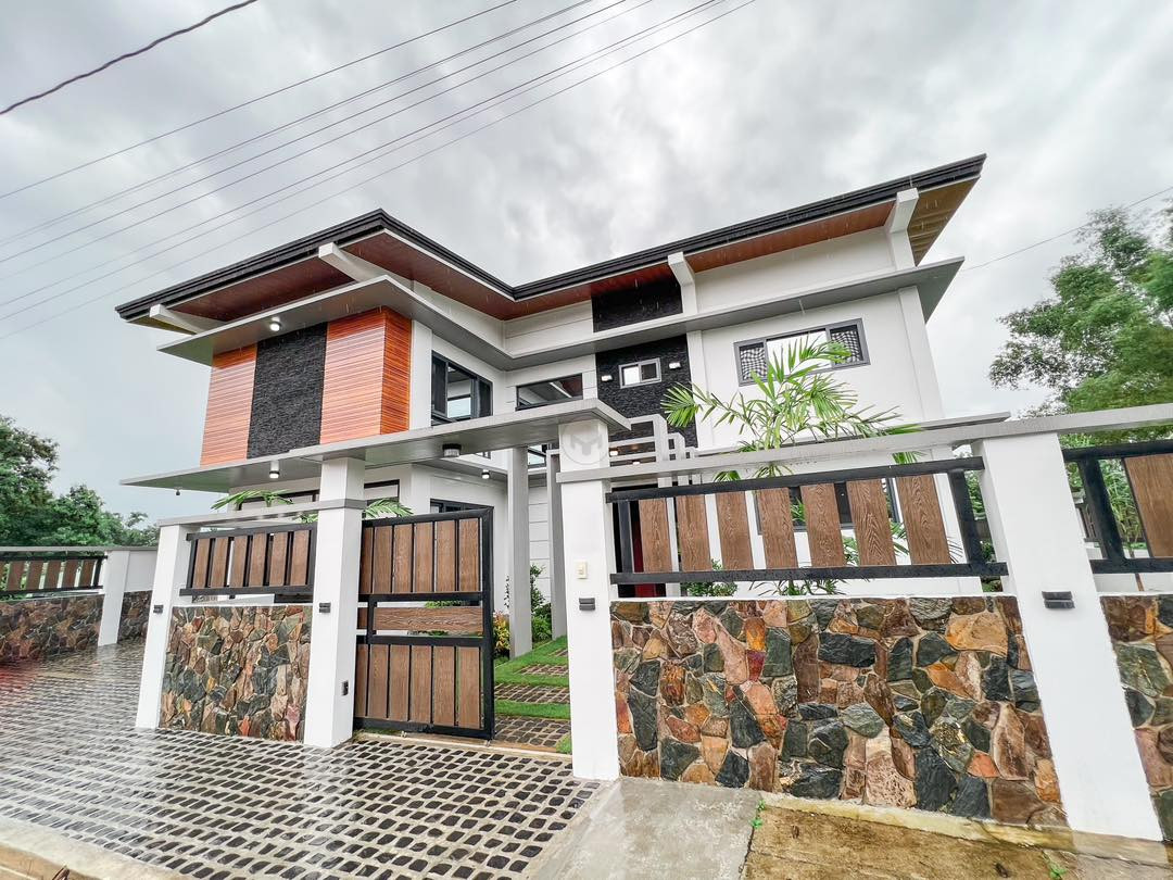 A Timeless Tranquility: Brand New House and Lot for Sale in Cavite photo 1