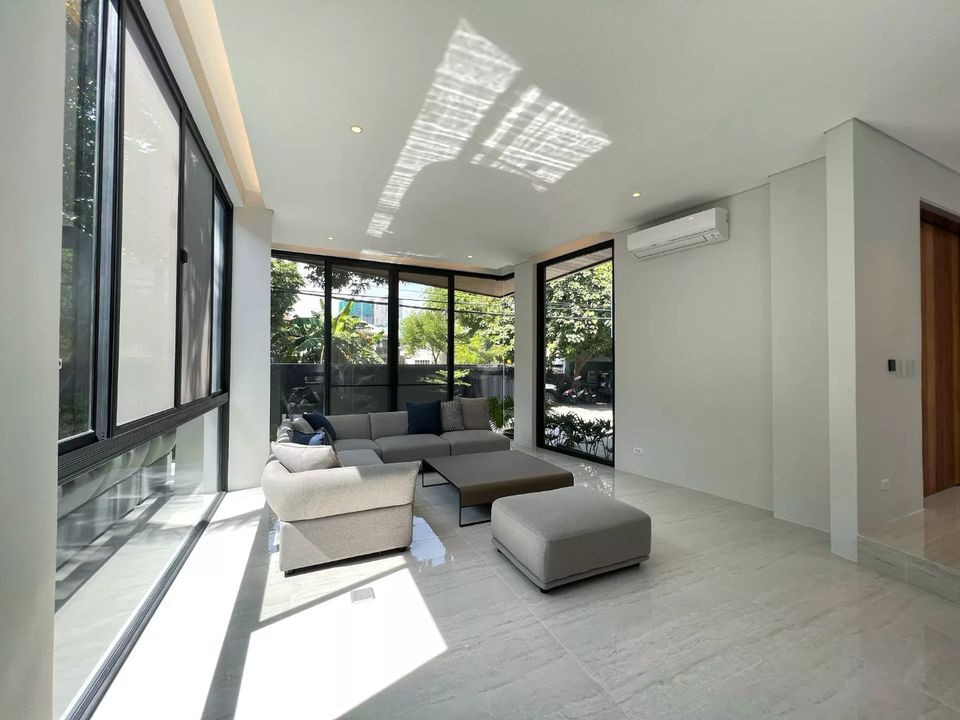Ultramodern Brand New House and Lot For Sale photo 4