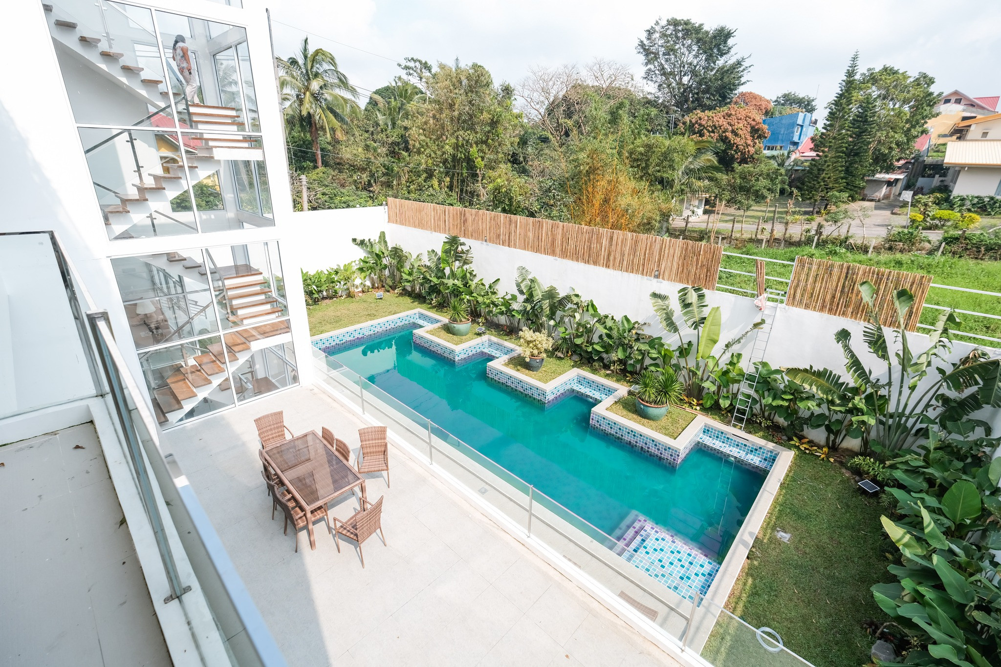Brandnew Cliff 3-Bedroom House for Sale in Neogan, Tagaytay, Cavite photo 1