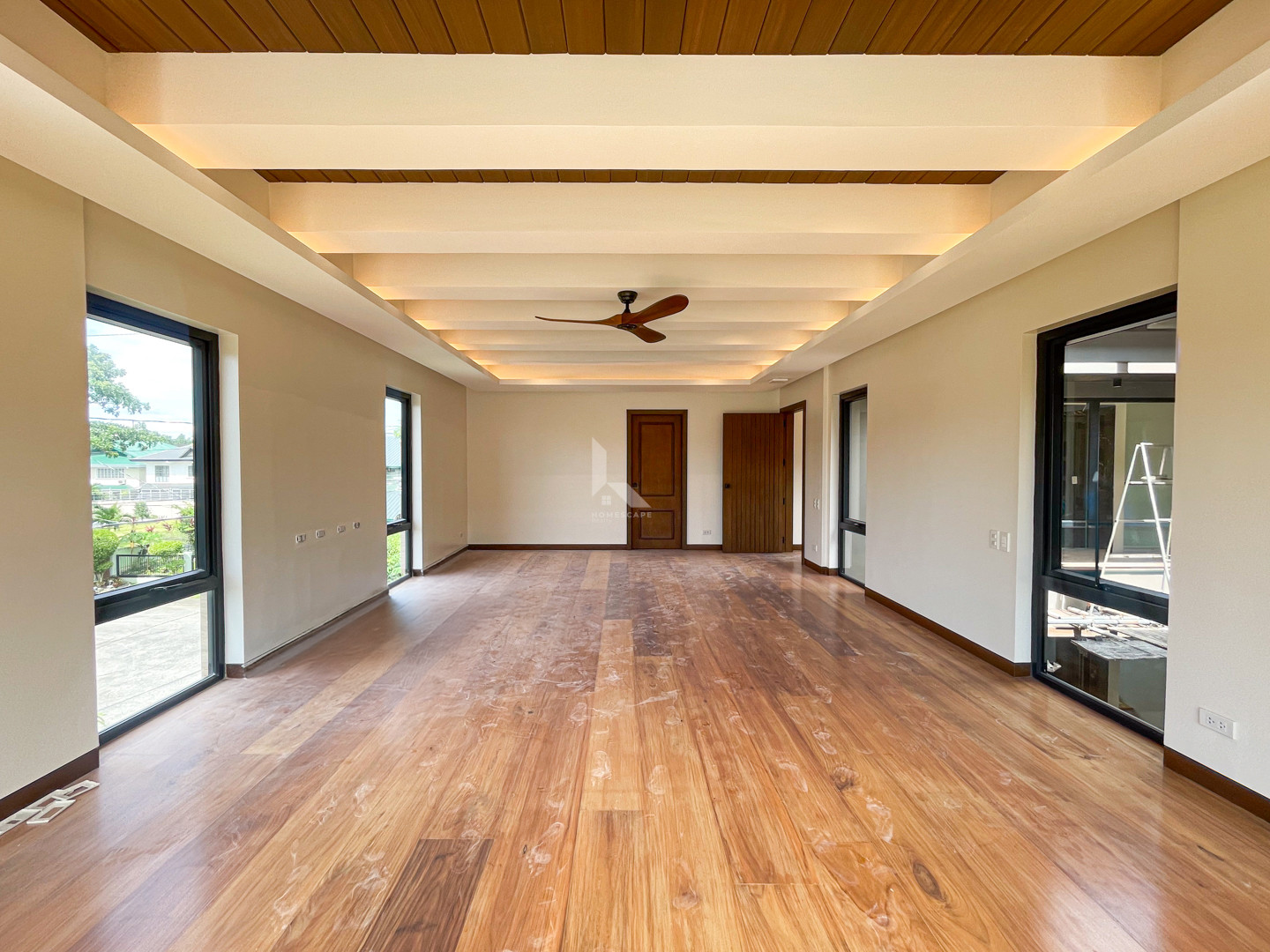 Stylish Modern Contemporary Corner House and Lot in Ayala Alabang Village photo 5