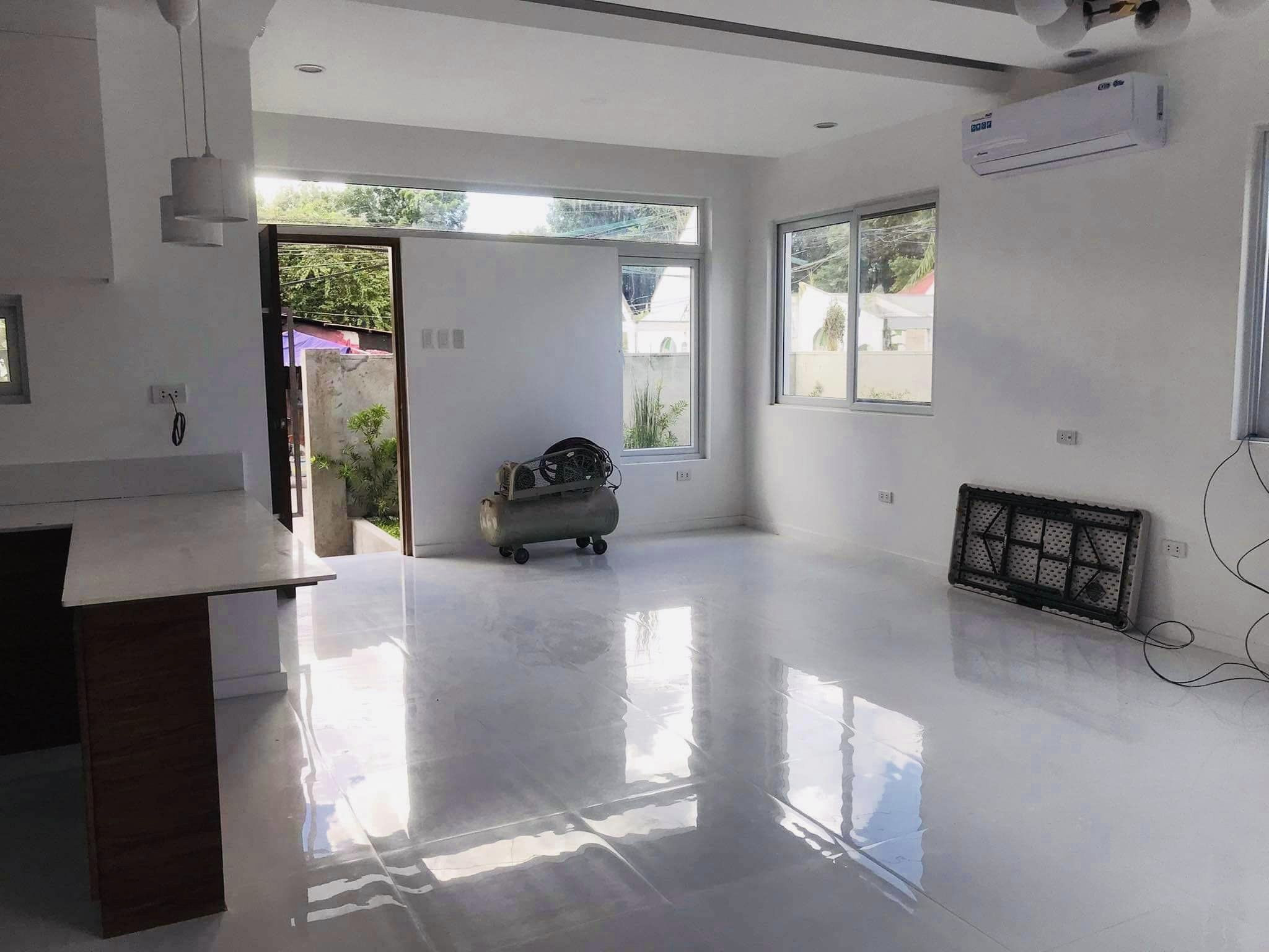 BRAND NEW HOUSE WITH LAP POOL IN KOREAN TOWN ANGELES CITY NEAR CLARK photo 4