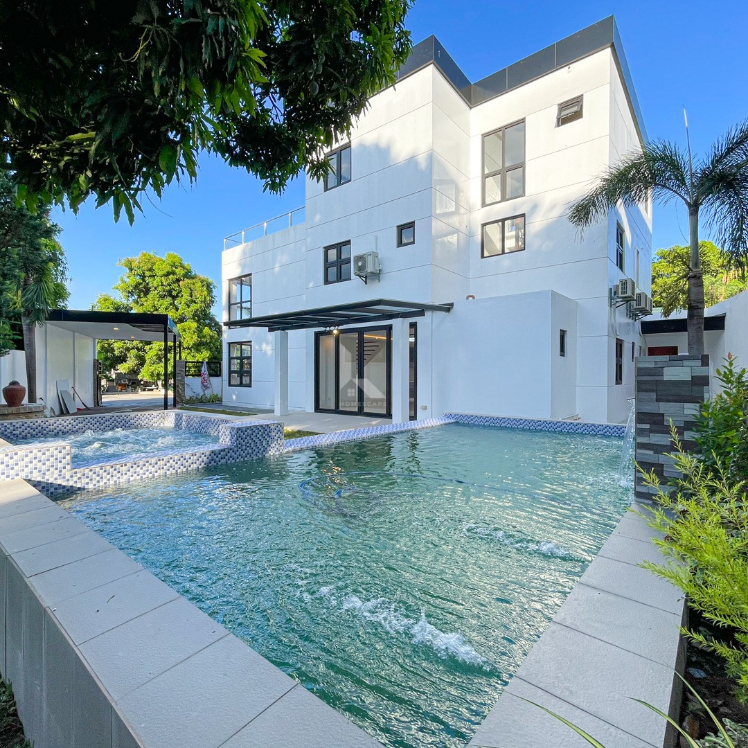 Superb Modern Tropical House and Lot For Sale photo 1