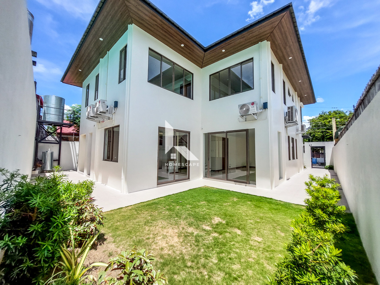 Modern 2 Storey House and Lot for Sale in BF Homes, Paranaque City photo 2