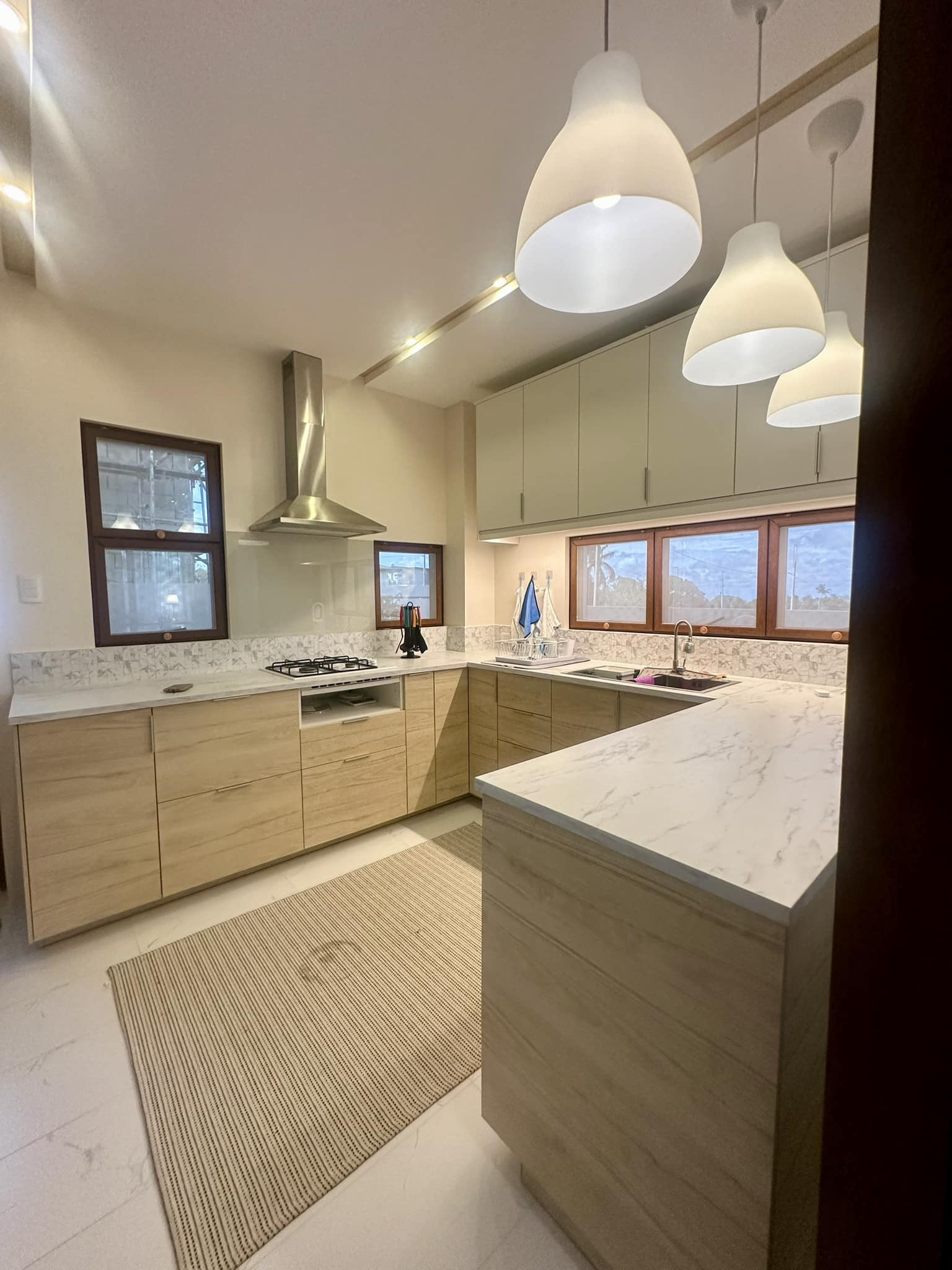 Step Inside This Stunning Brand-New House and Lot in Tropical Greens photo 4