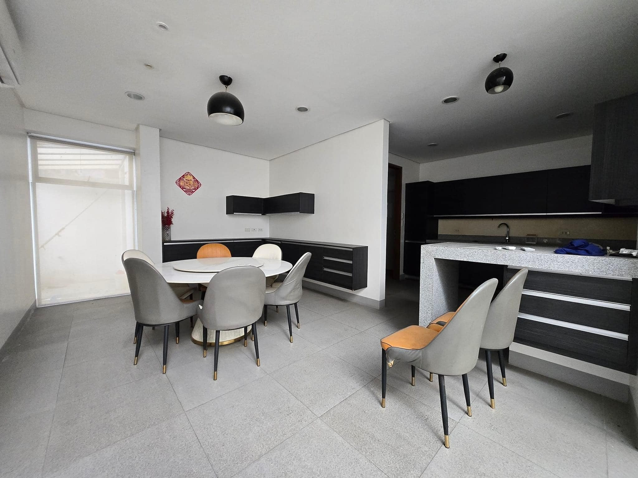 A Contemporary 3 Storey House and Lot for Sale in Parañaque City photo 4
