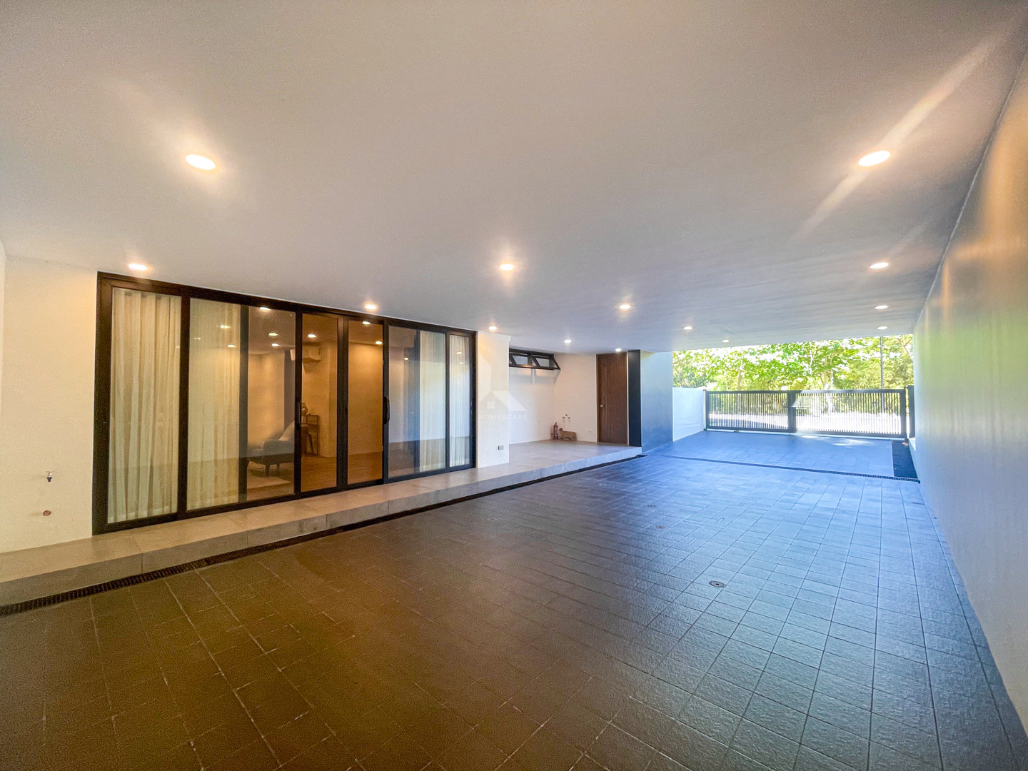 Classy Modern Contemporary House and Lot For Sale in Lindenwood Residences, photo 2