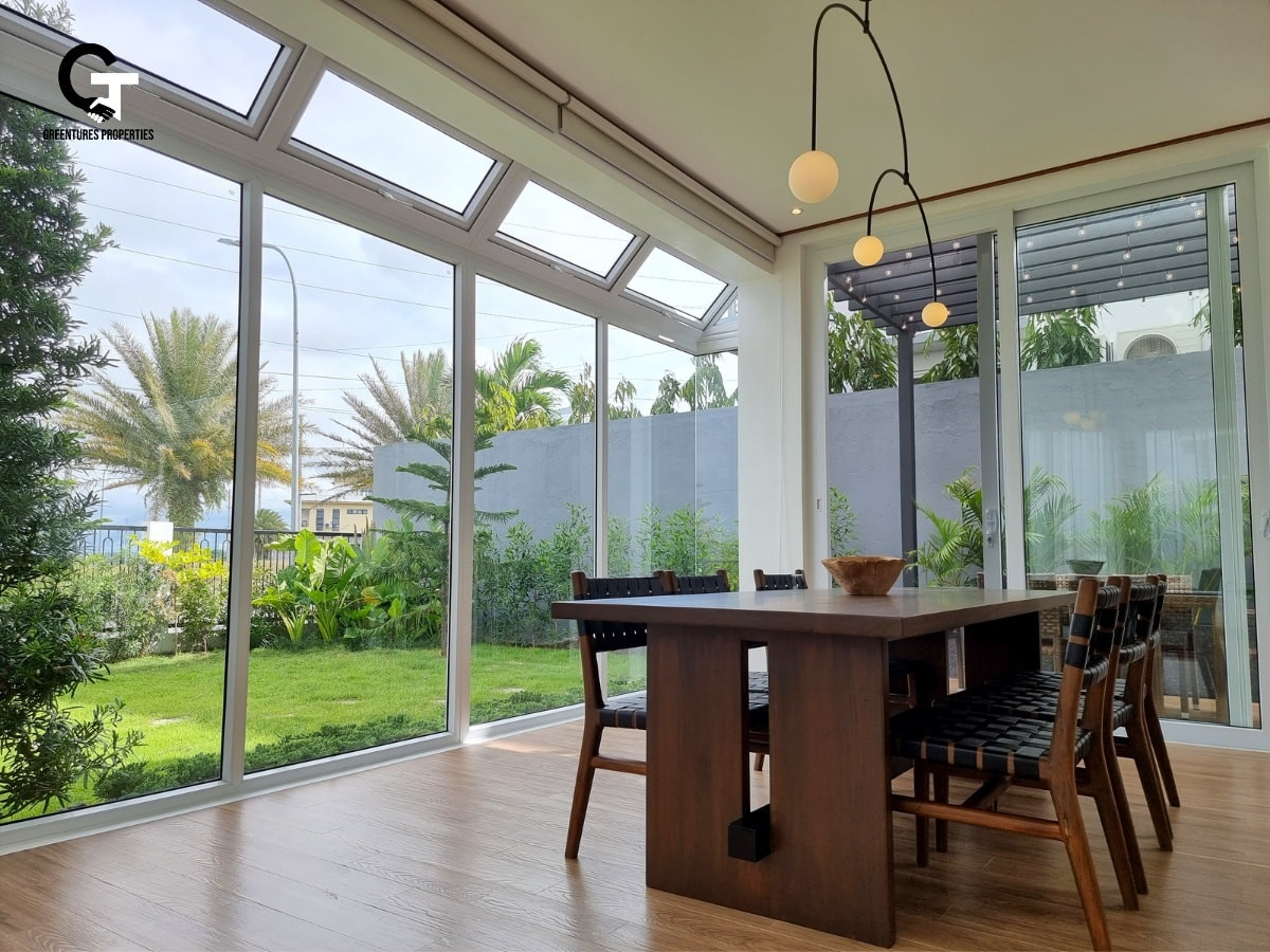 Brand New High Ceiling Miami Modern Theme House and Lot photo 1