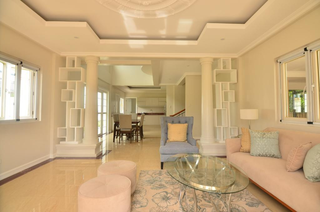 Mediterranean Inspired Brand New Single Detached House for Sale in Versailles Da photo 2