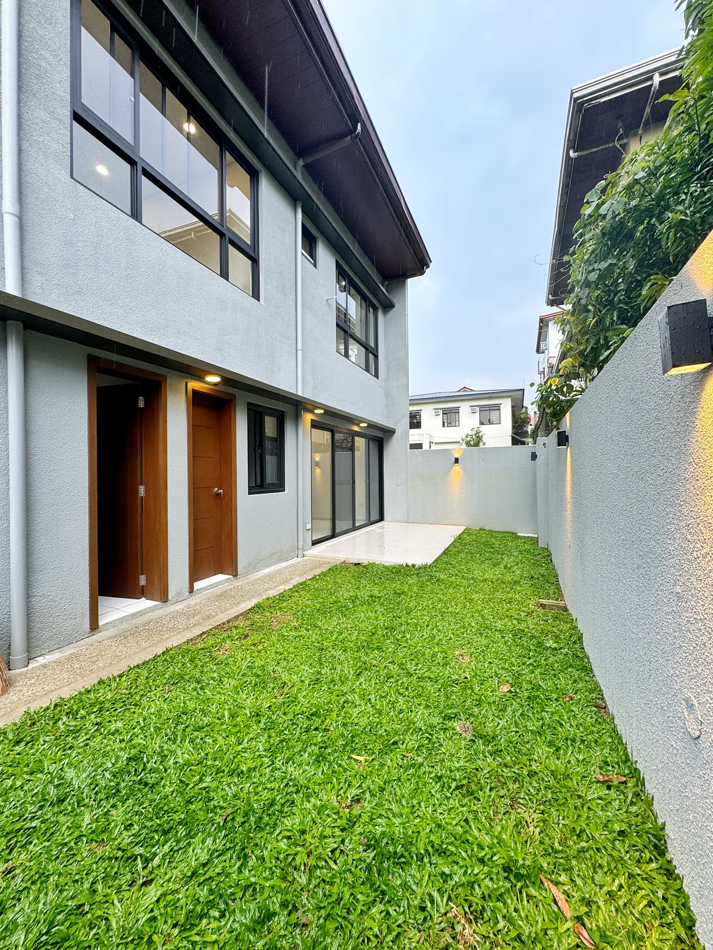 Brand New Modern House for Sale in Filinvest Quezon City photo 4