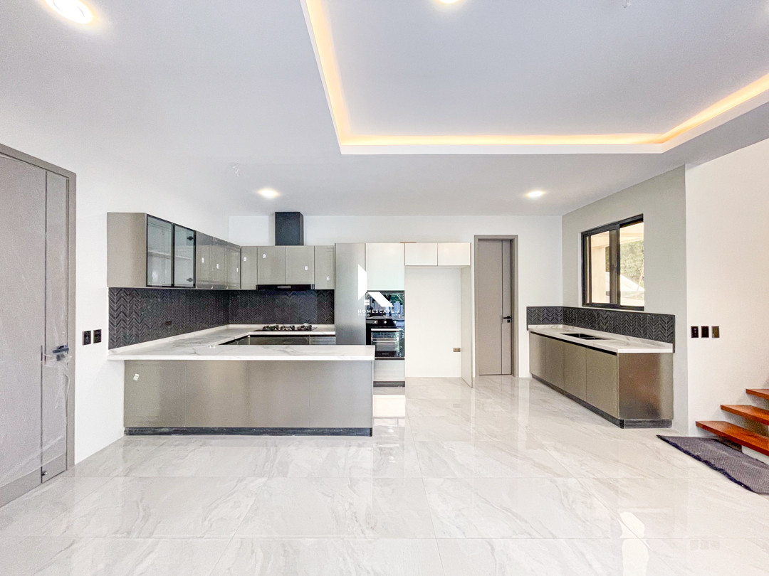 Remarkable Modern Contemporary House and Lot For Sale photo 3