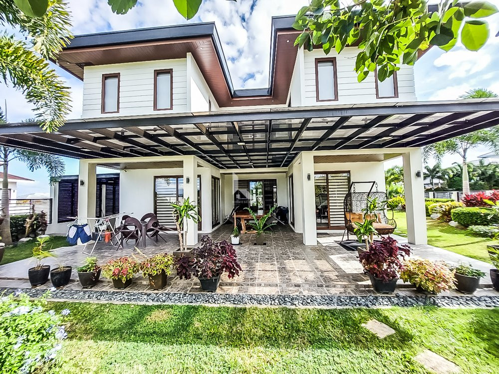 Unwind in this 2-Storey Modern Tropical Corner House and Lot For Sale photo 1