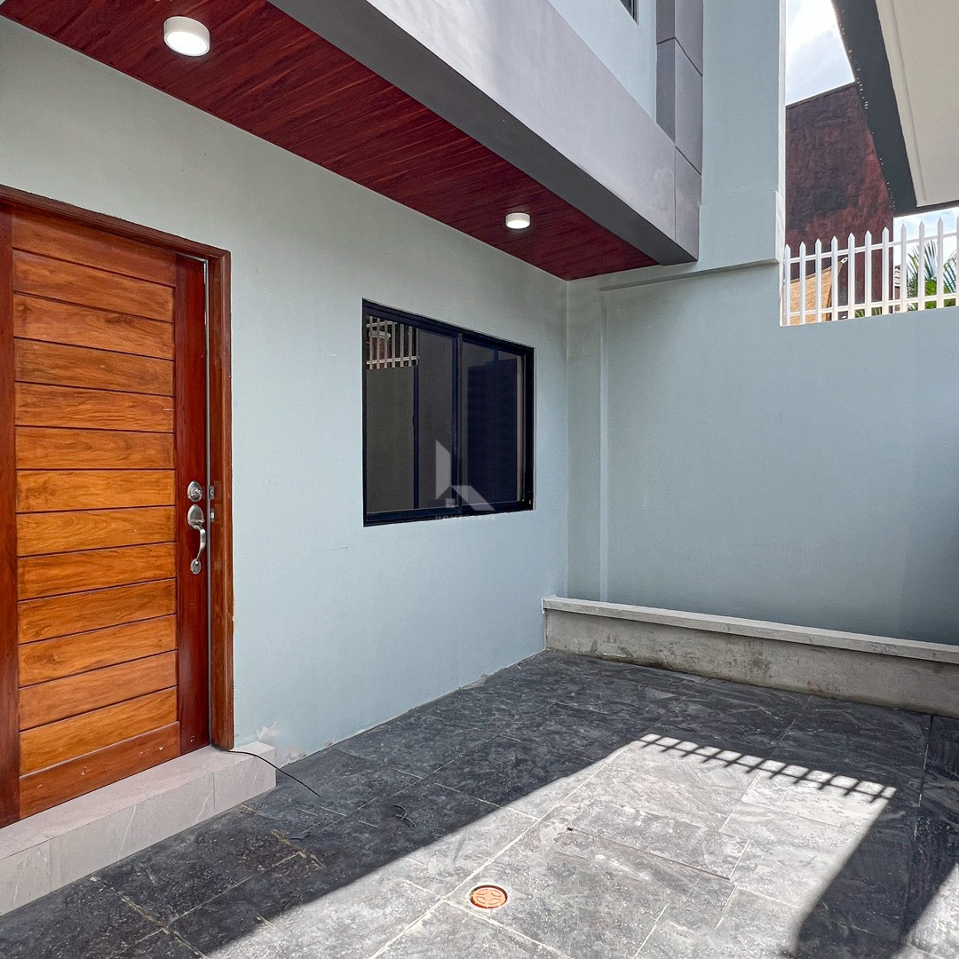 Sophisticated Modern Contemporary House and Lot For Sale in Pines City, Antipolo photo 2