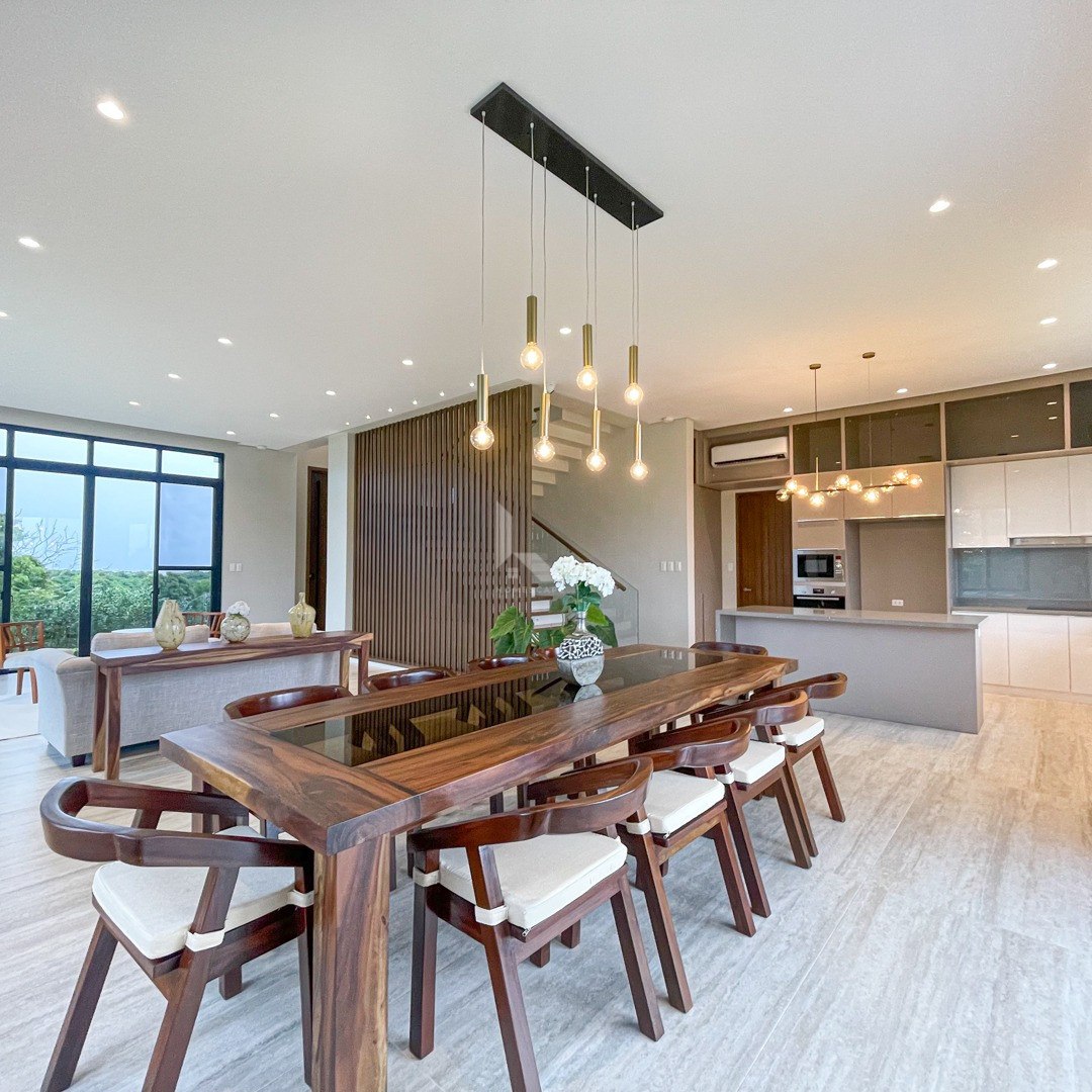 Breathtaking Modern Tropical House and Lot For Sale photo 5